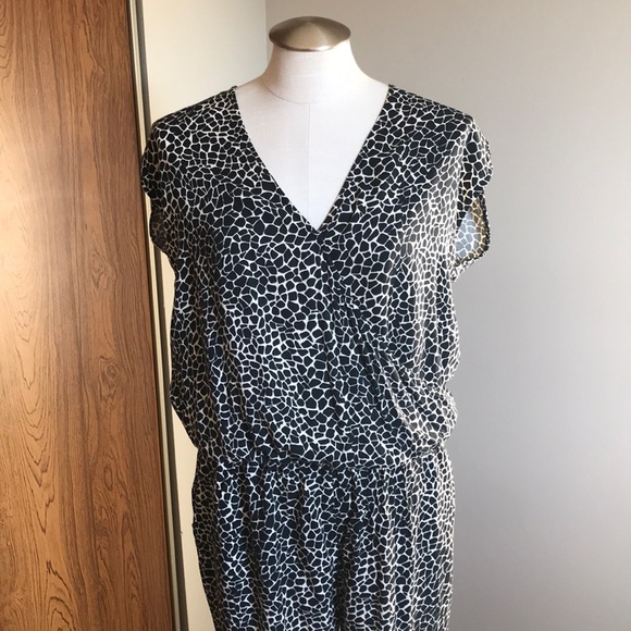 Tiger jumpsuit - Picture 2 of 5